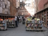 Book Market in einer Gasse mitten in der Stadt