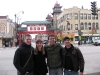 Dome, Bea, Niklas, Danny vor Chinatown
